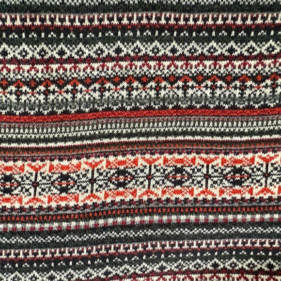 Roots Canada Fair Isle Knit Sweater | Size Small | Cozy Winter Classic - Picture 9 of 13